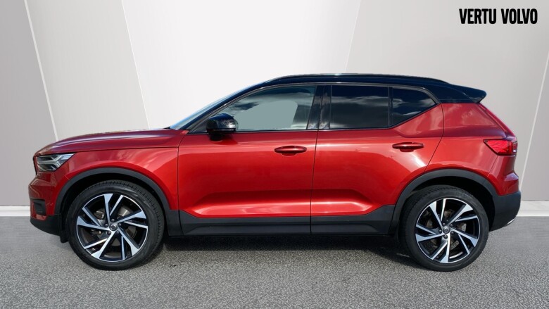 Volvo Xc40 2.0 T4 R DESIGN Pro 5dr Geartronic Petrol Estate